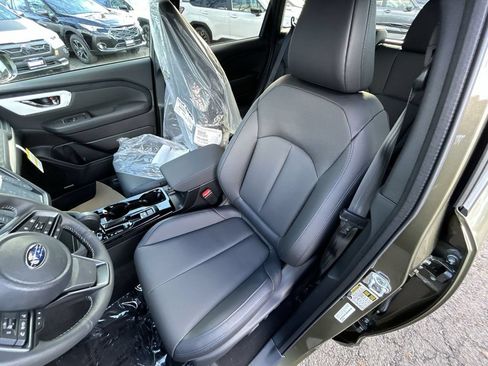 Used 2026 Subaru Forester Limited AWD/4WD image 11