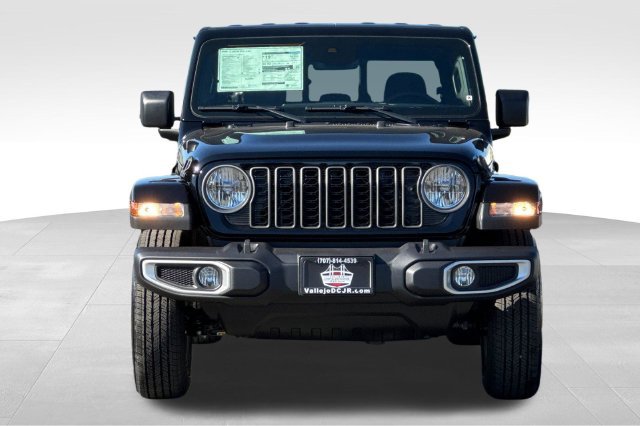 Used 2025 Jeep Gladiator Sport AWD/4WD image 9