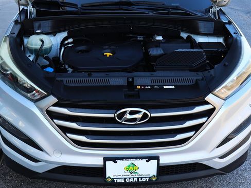 Used 2017 Hyundai Tucson SE w/ SE Popular Package 02 FWD image 54