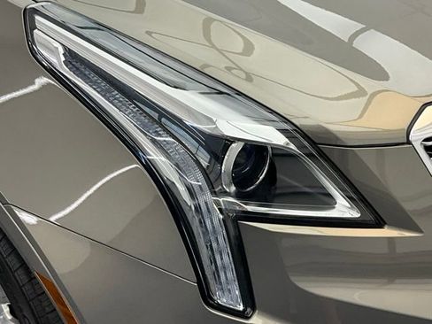 Used 2019 Cadillac XT5 Luxury AWD/4WD image 23