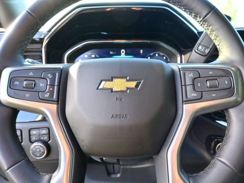 Used 2024 Chevrolet Silverado 2500 LT image 30