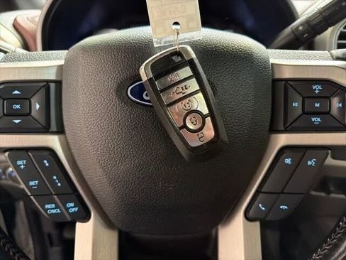 Used 2018 Ford F250 Platinum w/ Platinum Ultimate Package AWD/4WD image 56