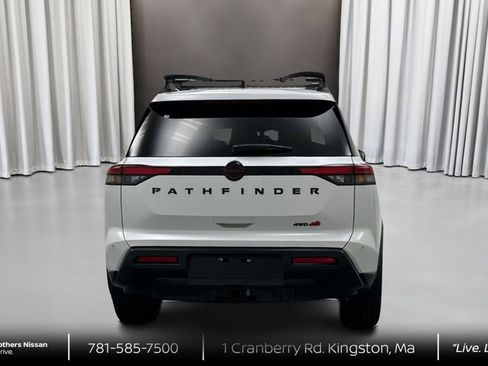 New 2026 Nissan Pathfinder Rock Creek AWD/4WD image 6