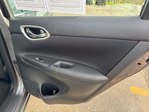 Used 2017 Nissan Sentra SV w/ Style Package image 22