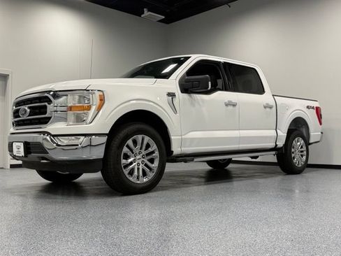 Used 2021 Ford F150 XLT w/ Equipment Group 301A Mid AWD/4WD image 4