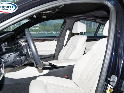Used 2023 BMW 530i w/ Executive Package RWD image 18