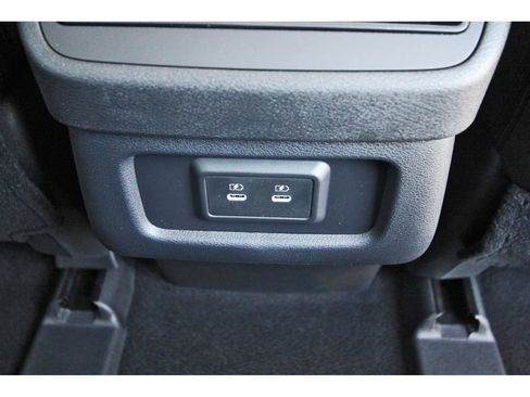 New 2026 Nissan Pathfinder S image 11