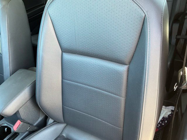 Used 2020 Volkswagen Tiguan SE w/ Panoramic Sunroof Package AWD/4WD image 12