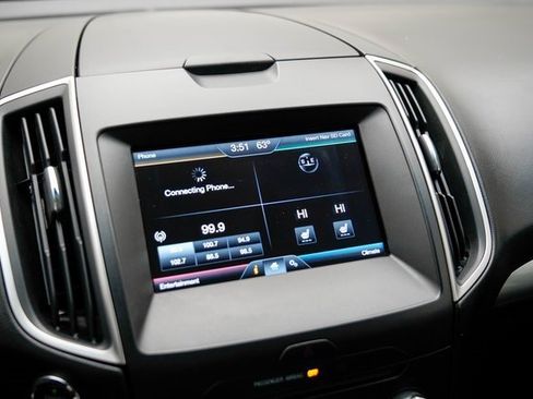 Used 2015 Ford Edge SEL w/ Equipment Group 201A image 19