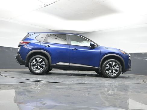 Used 2022 Nissan Rogue SV image 33
