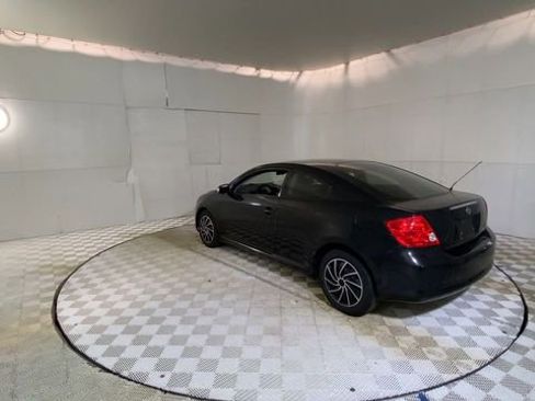 Used 2007 Scion tC image 9