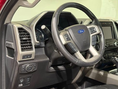 Used 2018 Ford F150 Lariat w/ Equipment Group 502A Luxury image 15