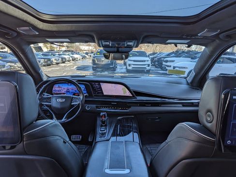 Used 2023 Cadillac Escalade V image 51