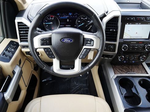 Used 2019 Ford F350 Lariat w/ Tow Technology Bundle AWD/4WD image 19