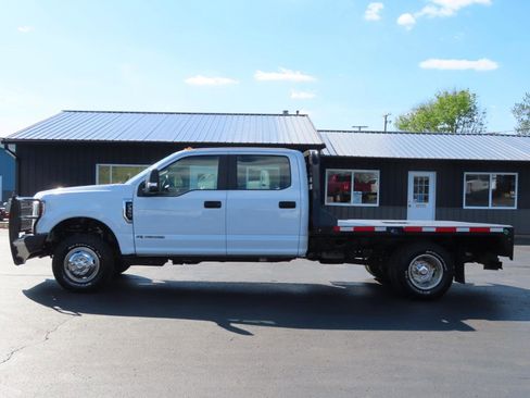 Used 2019 Ford F350 XL w/ Power Equipment Group AWD/4WD image 3