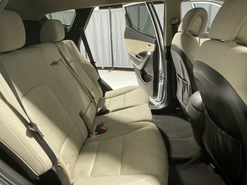 Used 2017 Hyundai Santa Fe Sport image 13