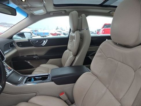 Used 2020 Lincoln Continental Reserve image 15