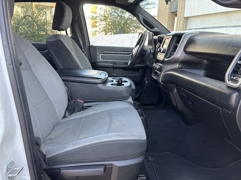 Used 2021 RAM 2500 Big Horn image 22