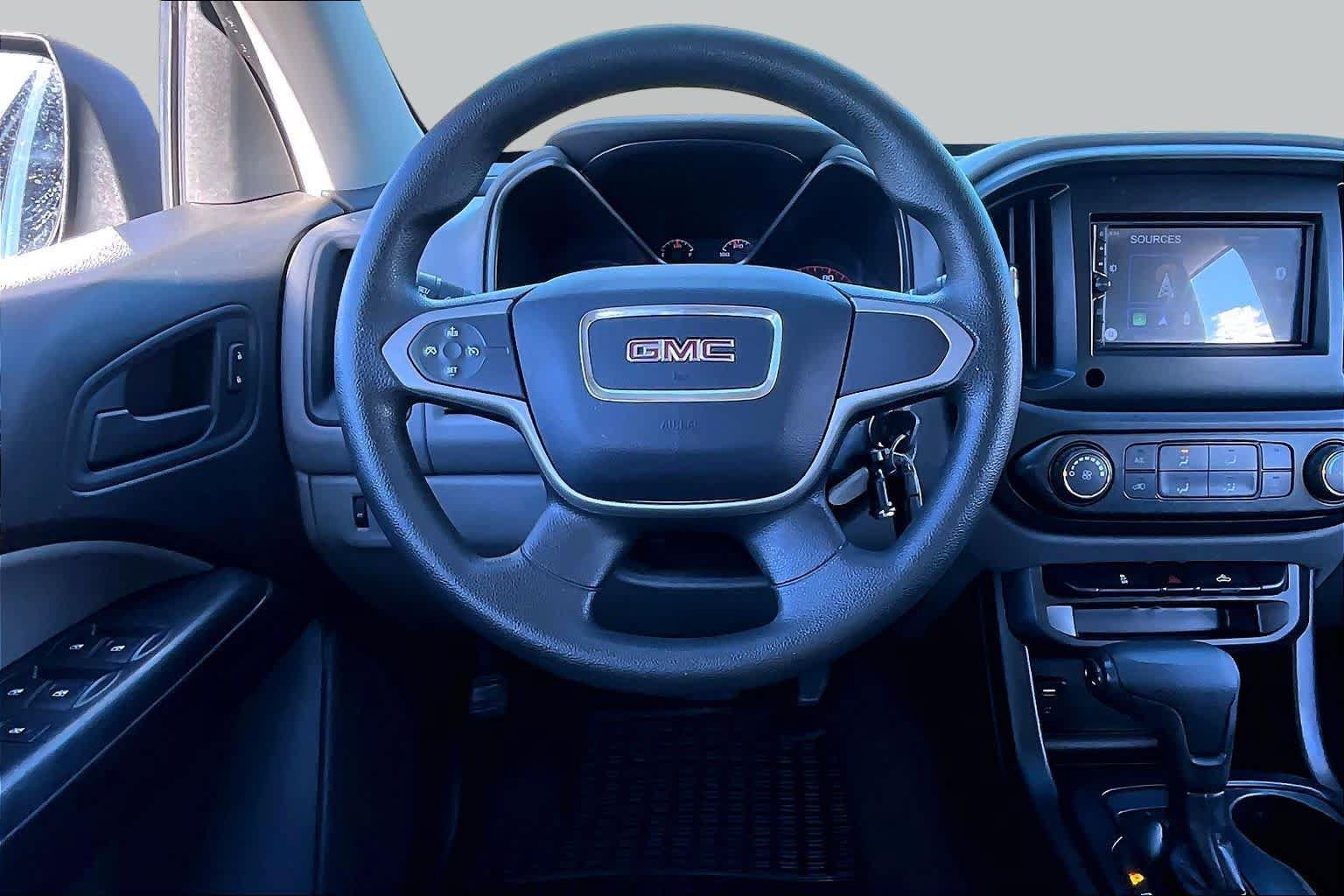 Used 2016 GMC Canyon 2WD Crew Cab w/ Convenience Package image 6