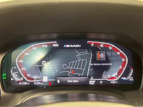 Used 2022 BMW 440i xDrive Coupe w/ Premium Package image 5