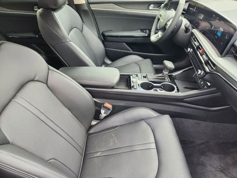 New 2026 Kia K5 EX image 12