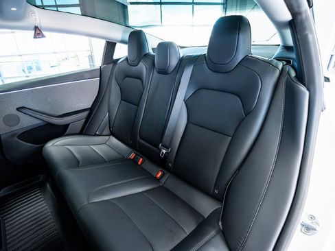 Used 2025 Tesla Model 3 Long Range image 45