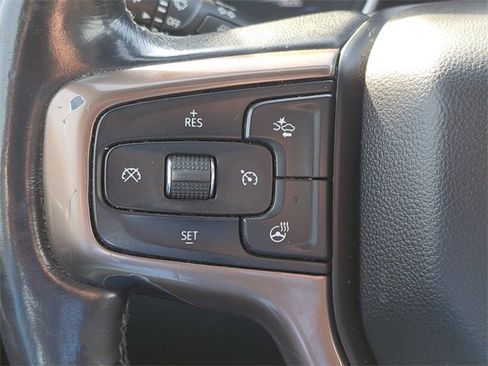 Used 2022 Chevrolet Silverado 2500 High Country w/ Safety Package II image 18