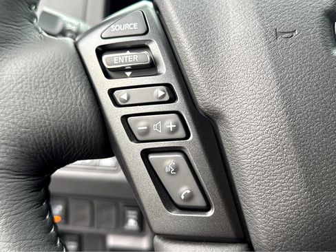 New 2026 Nissan Frontier SV image 14