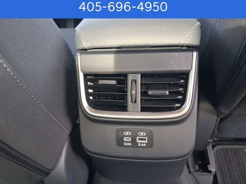 Used 2025 Subaru Legacy Premium image 11