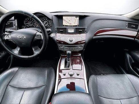 Used 2018 INFINITI Q70 L 3.7 image 14