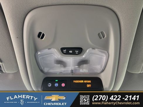 Used 2025 Chevrolet TrailBlazer LT image 33