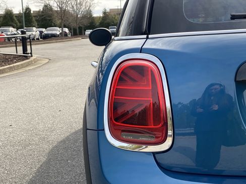 Used 2022 MINI Cooper S image 41