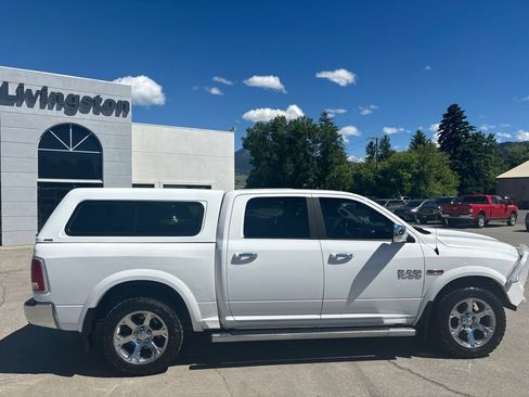 Used 2016 RAM 1500 Laramie AWD/4WD image 12