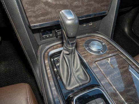 Used 2023 Nissan Armada Platinum w/ Captain's Chairs Package image 9