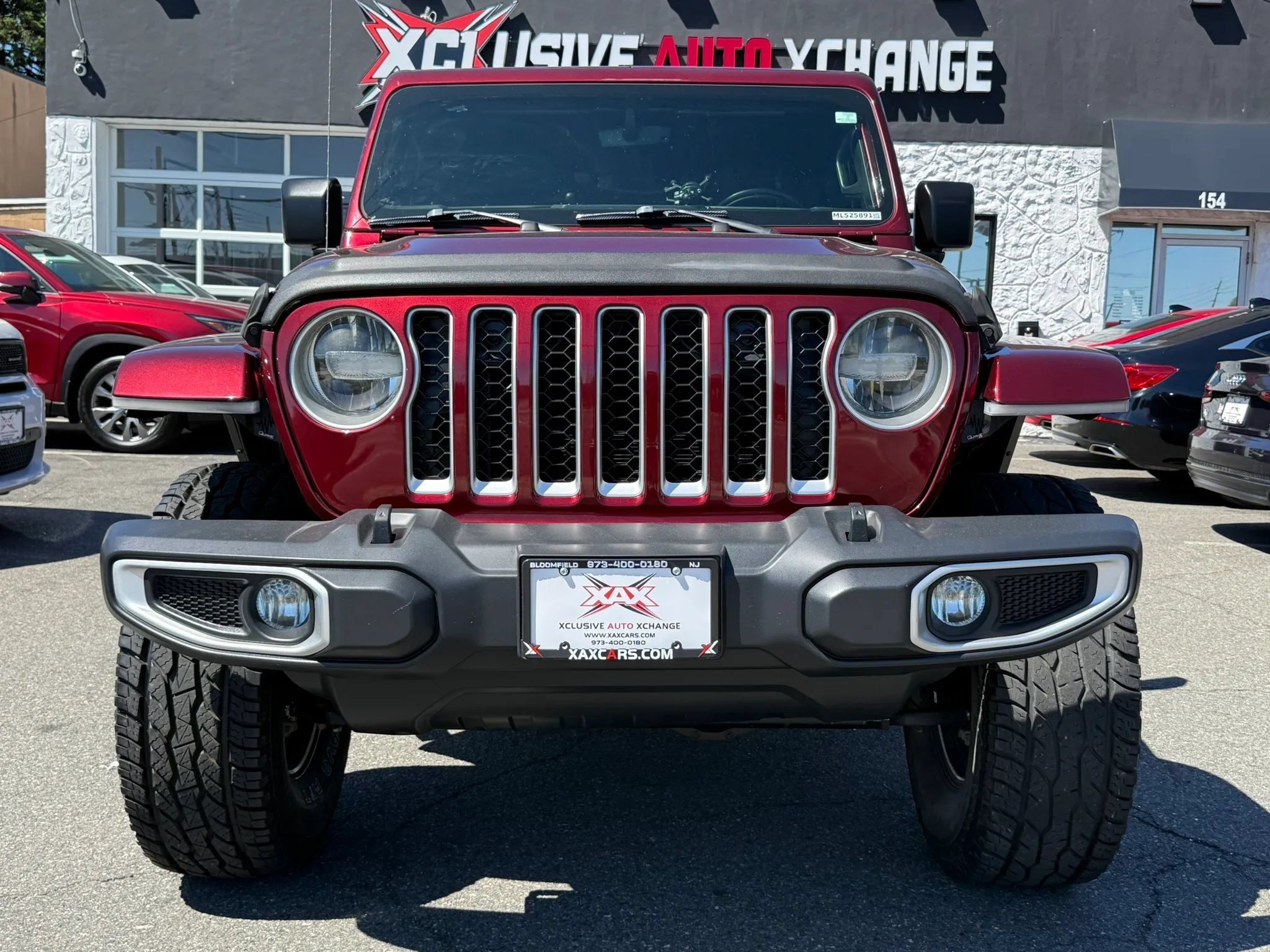 Used 2021 Jeep Gladiator Overland w/ Popular Equipment Package AWD/4WD image 2
