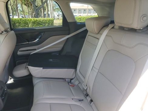 Used 2020 Lincoln Corsair FWD image 15