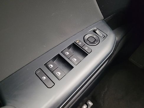 Used 2025 Kia K4 FWD image 27