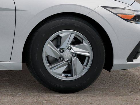 New 2026 Hyundai Elantra SE image 8