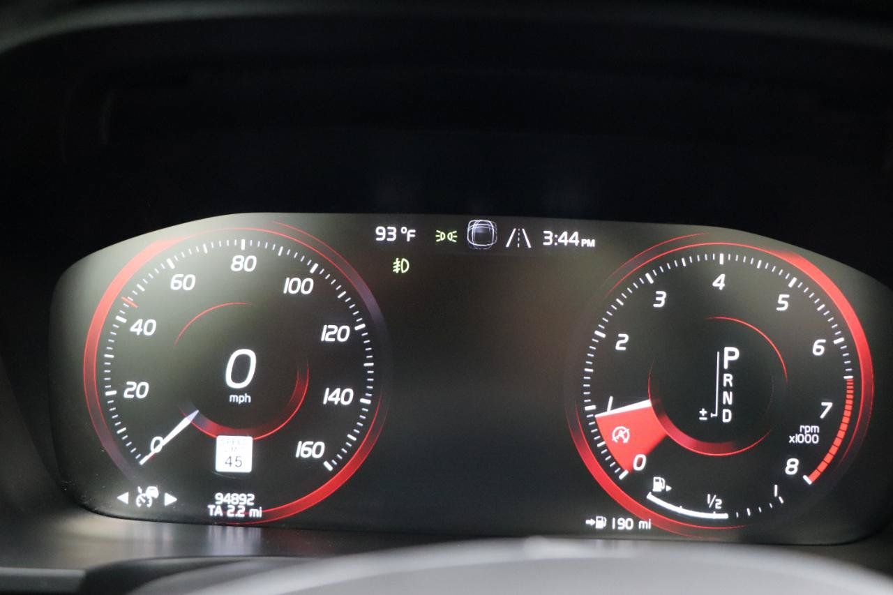 Used 2020 Volvo V90 T6 Cross Country AWD/4WD image 13