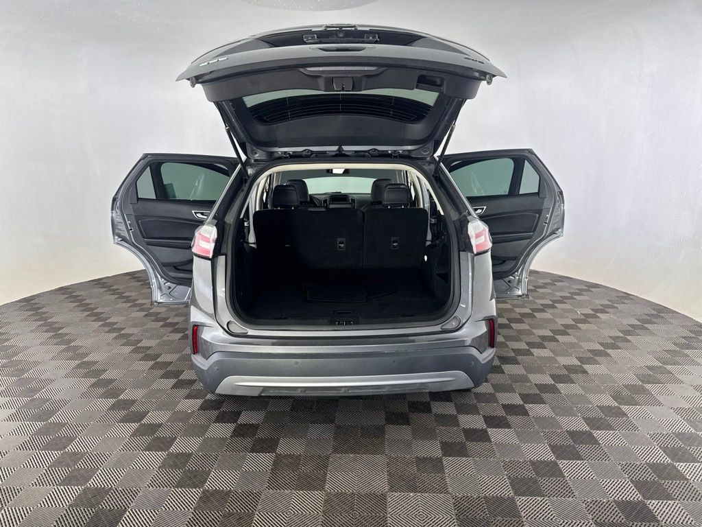 Used 2023 Ford Edge SEL AWD/4WD image 17