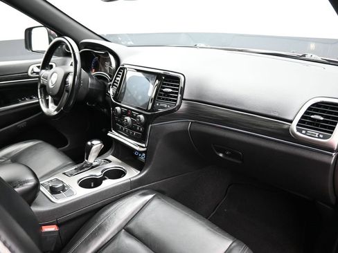 Used 2021 Jeep Grand Cherokee Limited image 47