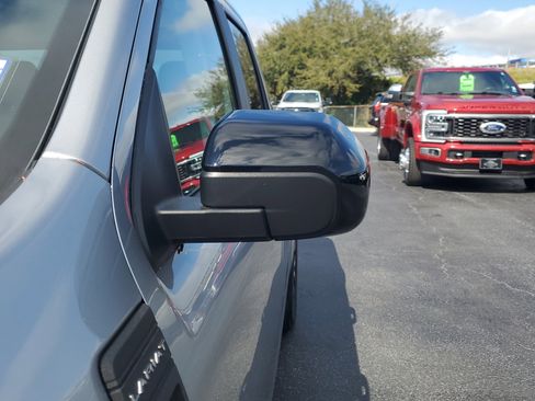 Certified 2024 Ford Maverick Lariat image 4