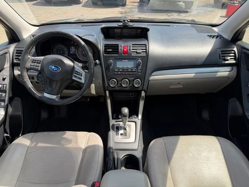 Used 2014 Subaru Forester 2.5i Limited image 12