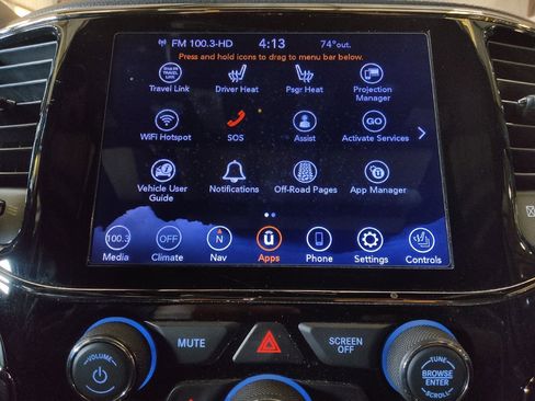 Used 2020 Jeep Grand Cherokee Limited X image 25