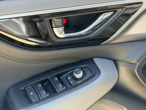 Certified 2025 Subaru Outback Onyx Edition XT AWD/4WD image 14