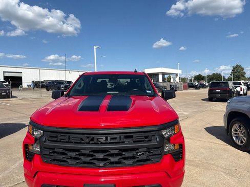 Used 2023 Chevrolet Silverado 1500 Custom w/ Rally Edition AWD/4WD image 2