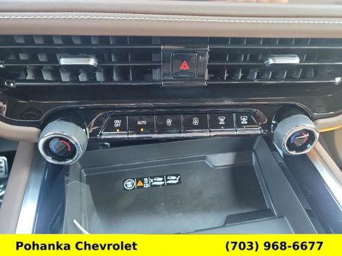 New 2025 Chevrolet Suburban High Country image 12