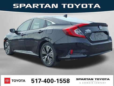 Used 2018 Honda Civic EX-T image 9