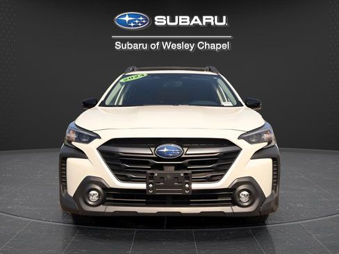 Used 2024 Subaru Outback Premium AWD/4WD image 3