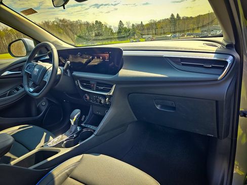 New 2026 Buick Encore GX Sport Touring AWD/4WD image 39
